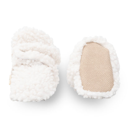 ZUSSEN Antislip Sloffen | Baby Drukknoopjes | Teddy White